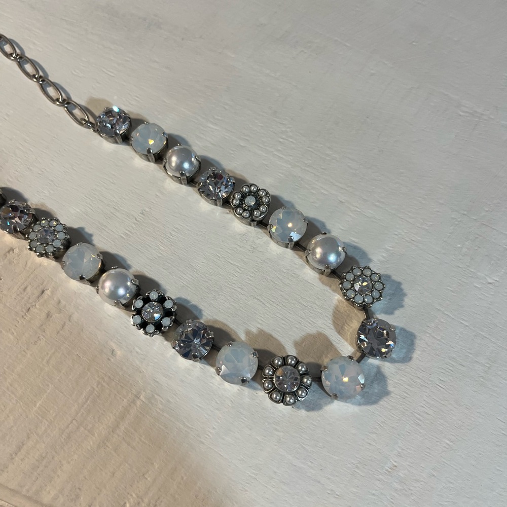 Mariana Crystal Necklace brand new with tags